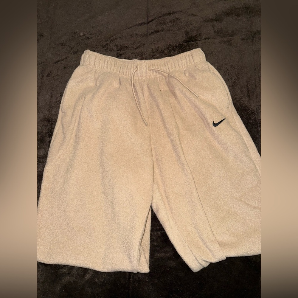 Nike Kids Cream Shorts